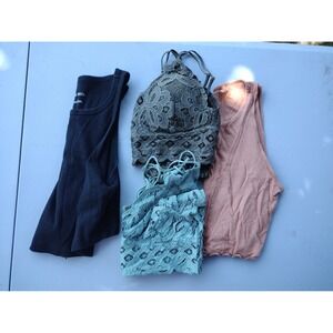 Women's crop top bundle size‎ large
